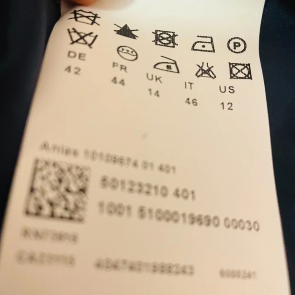 Jacket - Picture 4 of 5